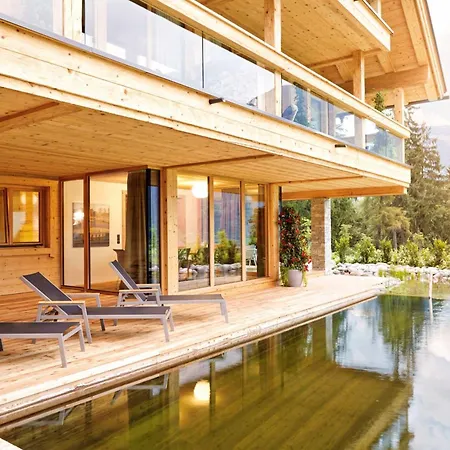Golf - Penthouse, Balcony & Sauna Access Feriehus *