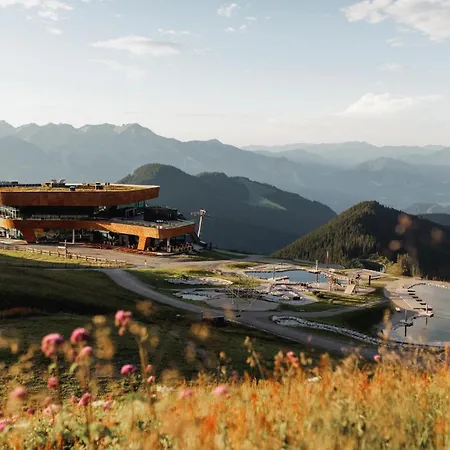 Apartment Sportlodge' Golf - Natural Pool, Whirlpool & Sauna By Alpenluxus *